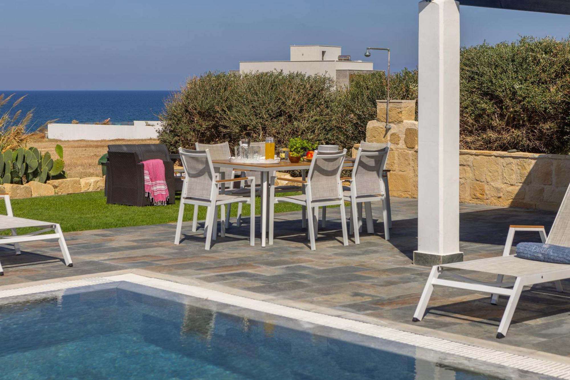 Diana Seaside Villas بوموس المظهر الخارجي الصورة