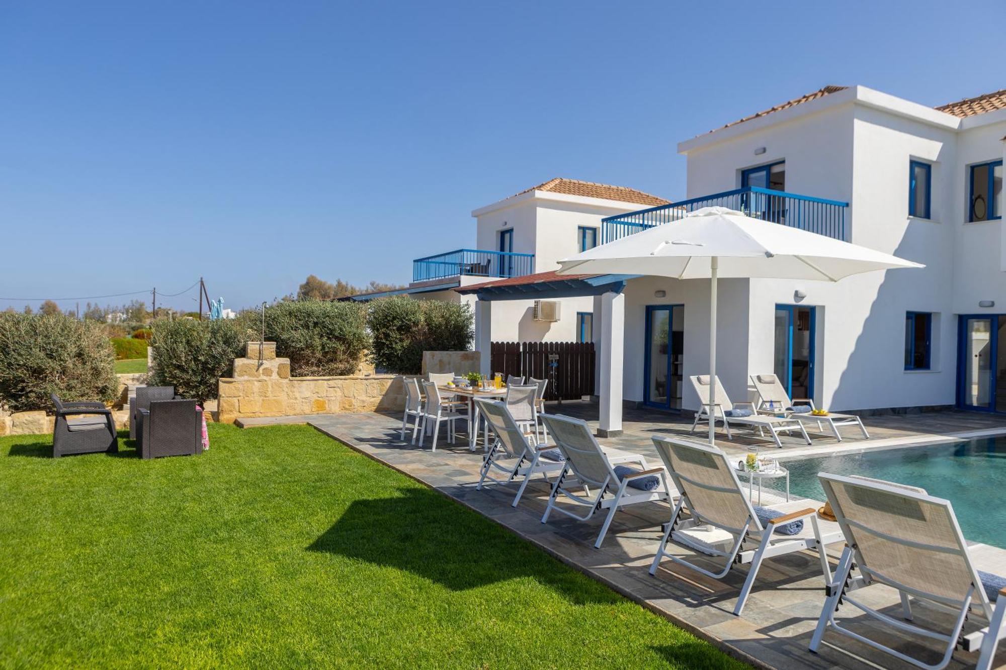 Diana Seaside Villas بوموس المظهر الخارجي الصورة