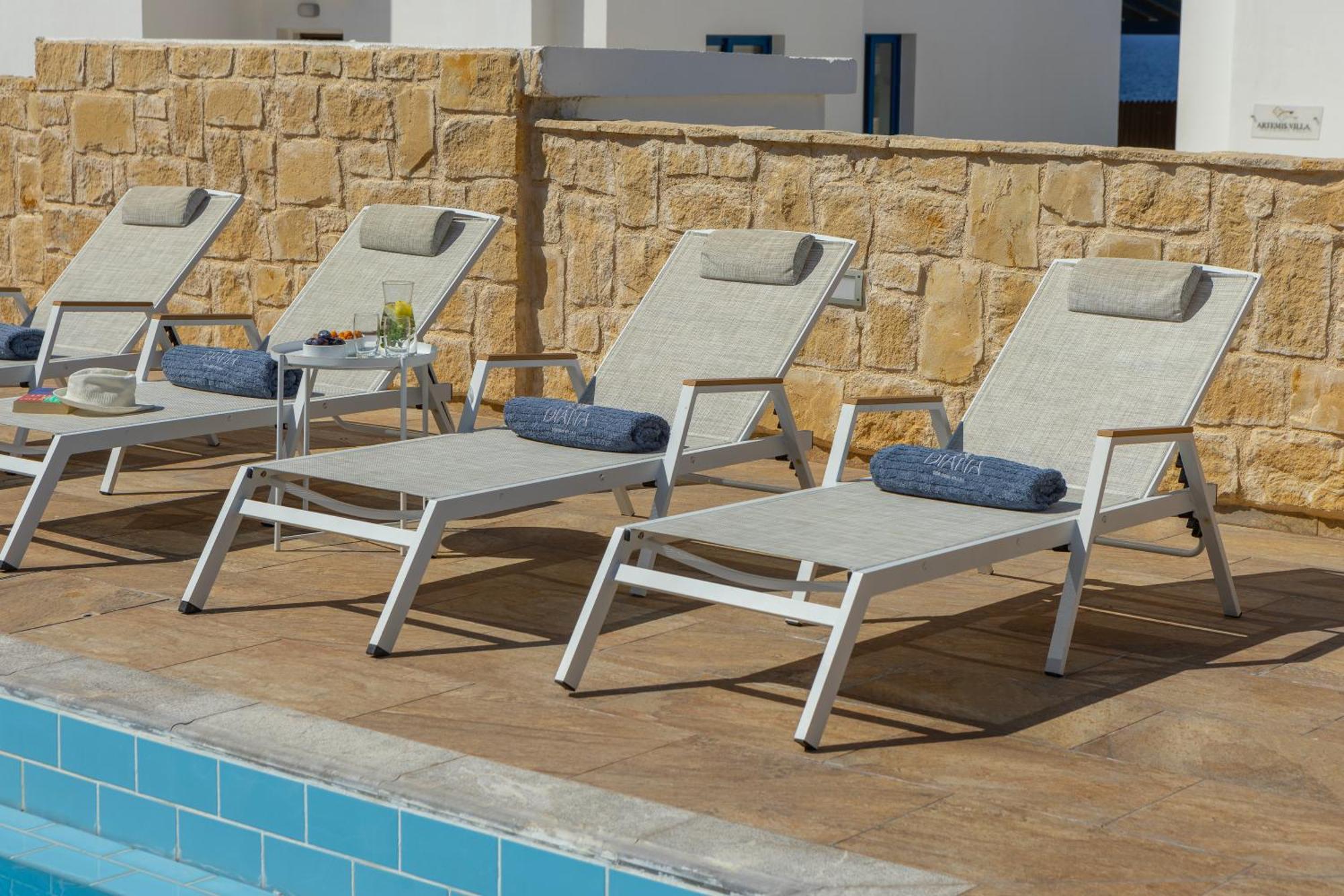 Diana Seaside Villas بوموس المظهر الخارجي الصورة