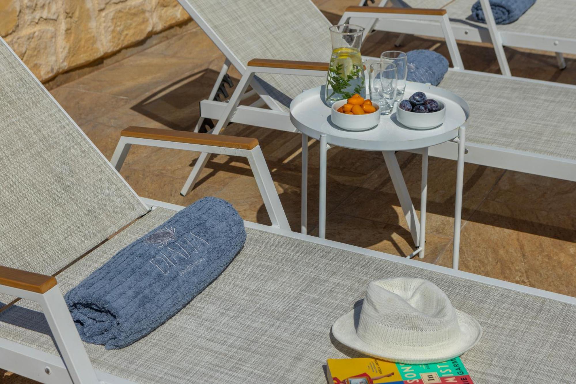 Diana Seaside Villas بوموس المظهر الخارجي الصورة