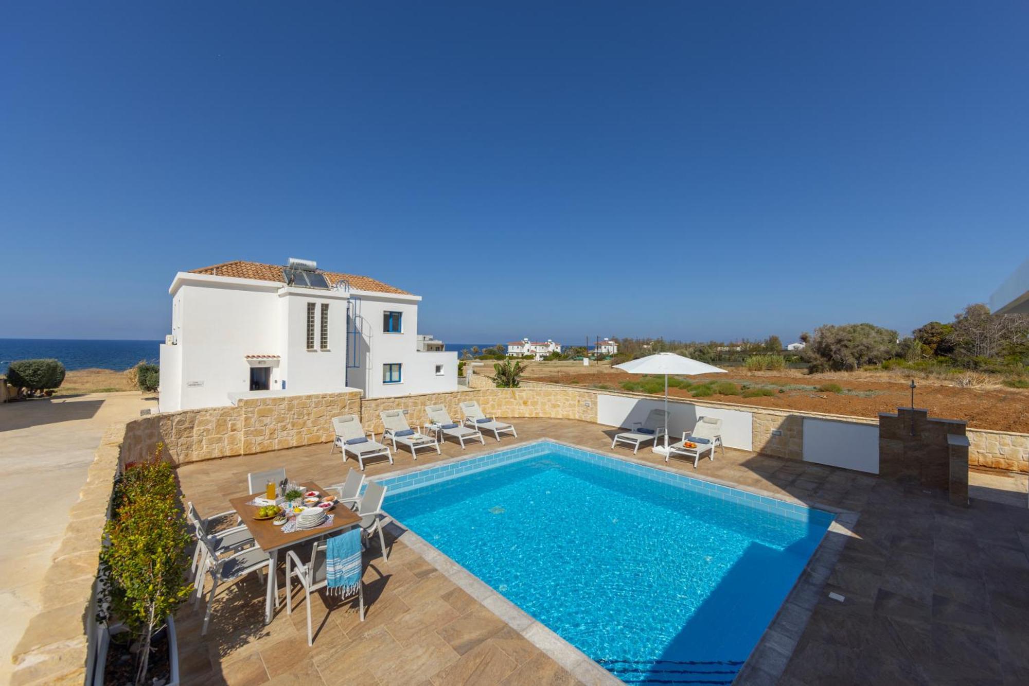 Diana Seaside Villas بوموس الغرفة الصورة