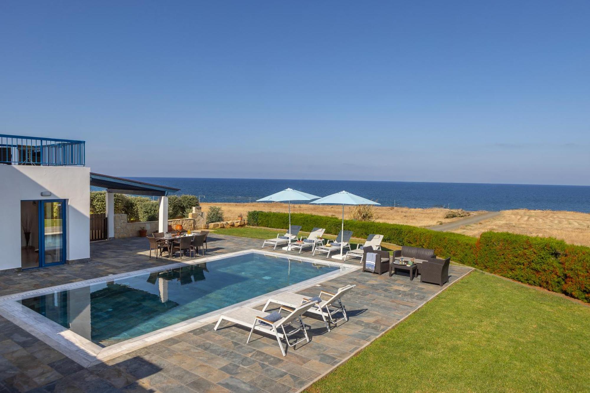 Diana Seaside Villas بوموس المظهر الخارجي الصورة