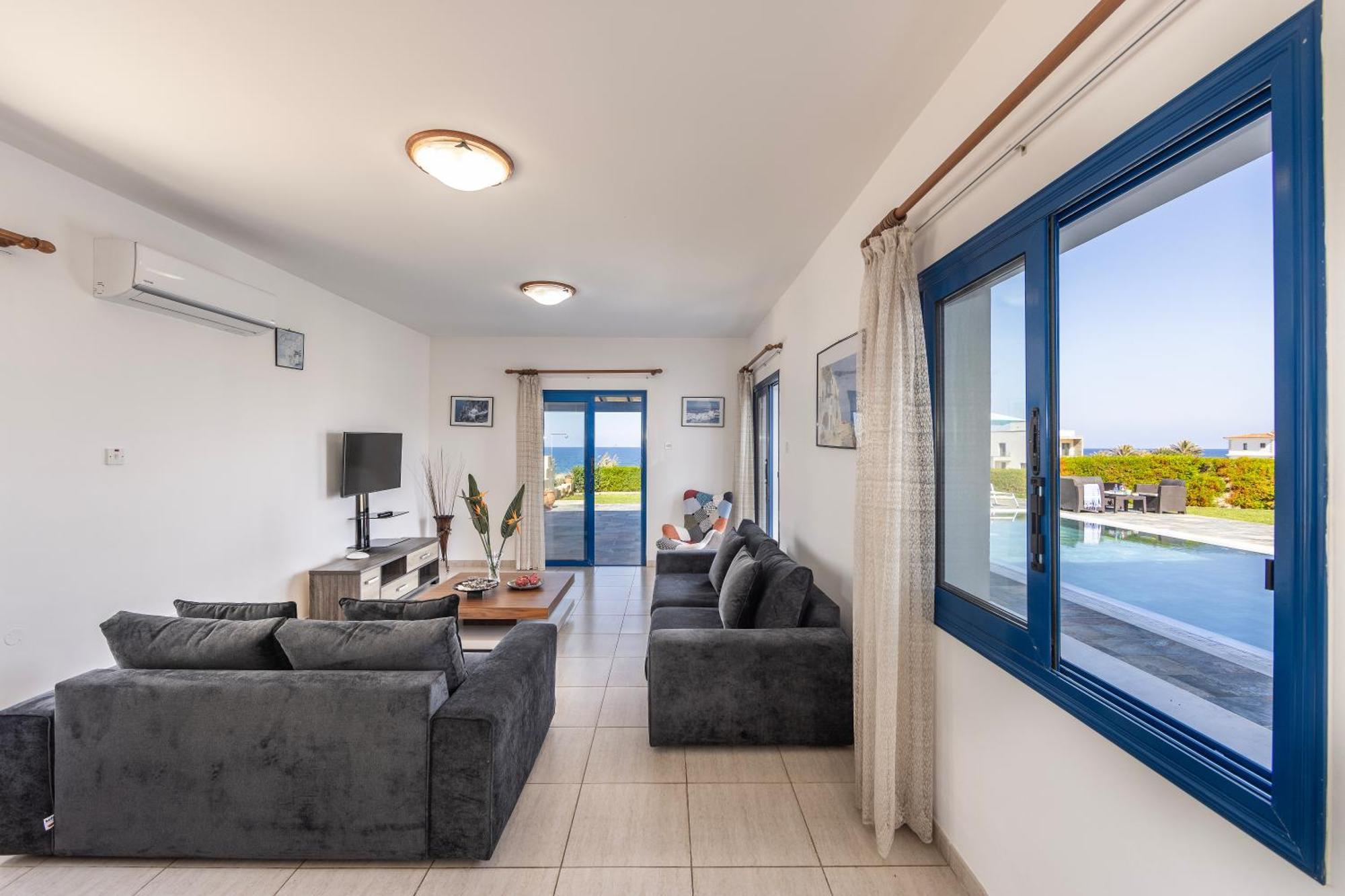 Diana Seaside Villas بوموس المظهر الخارجي الصورة
