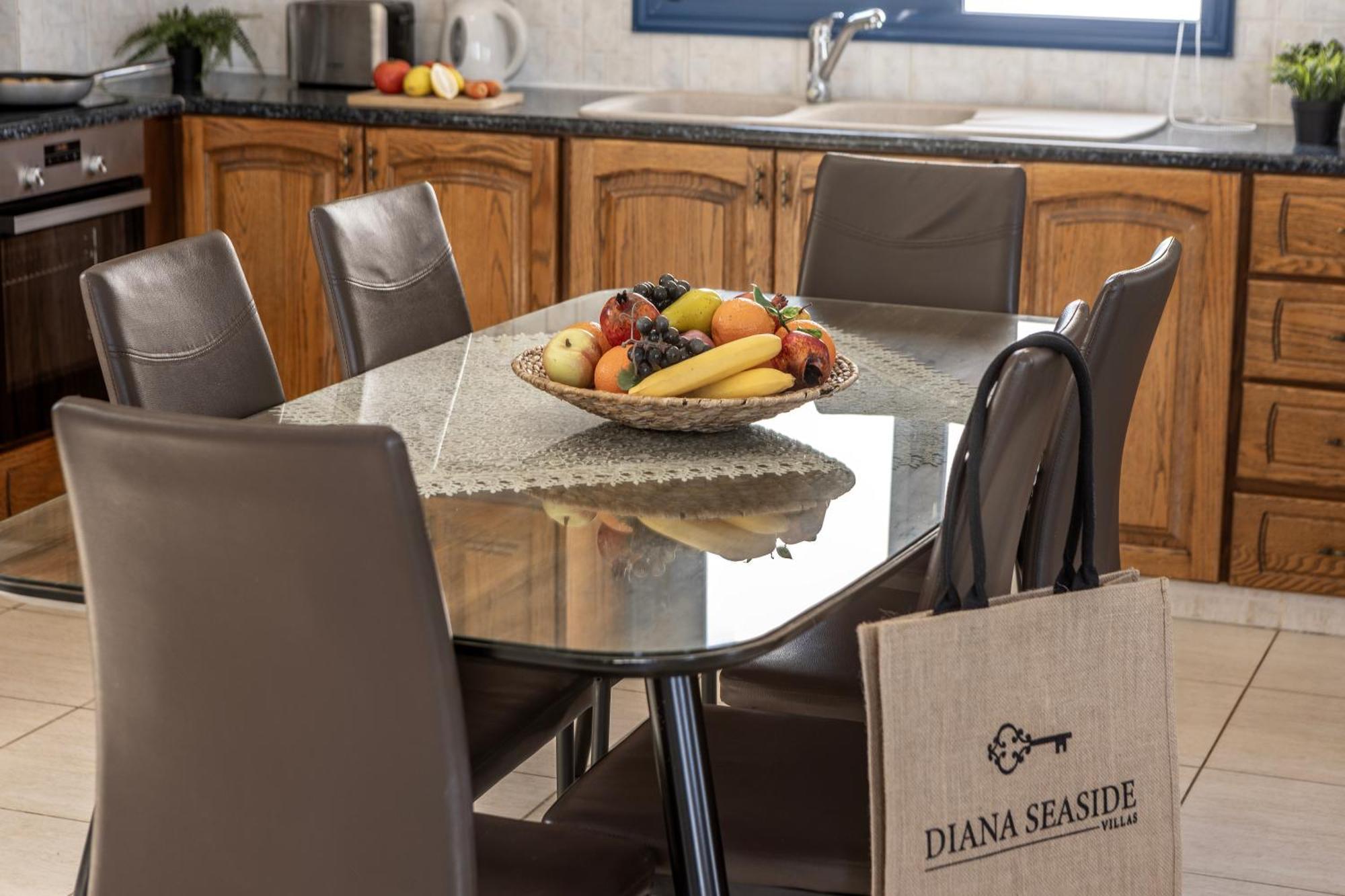 Diana Seaside Villas بوموس المظهر الخارجي الصورة