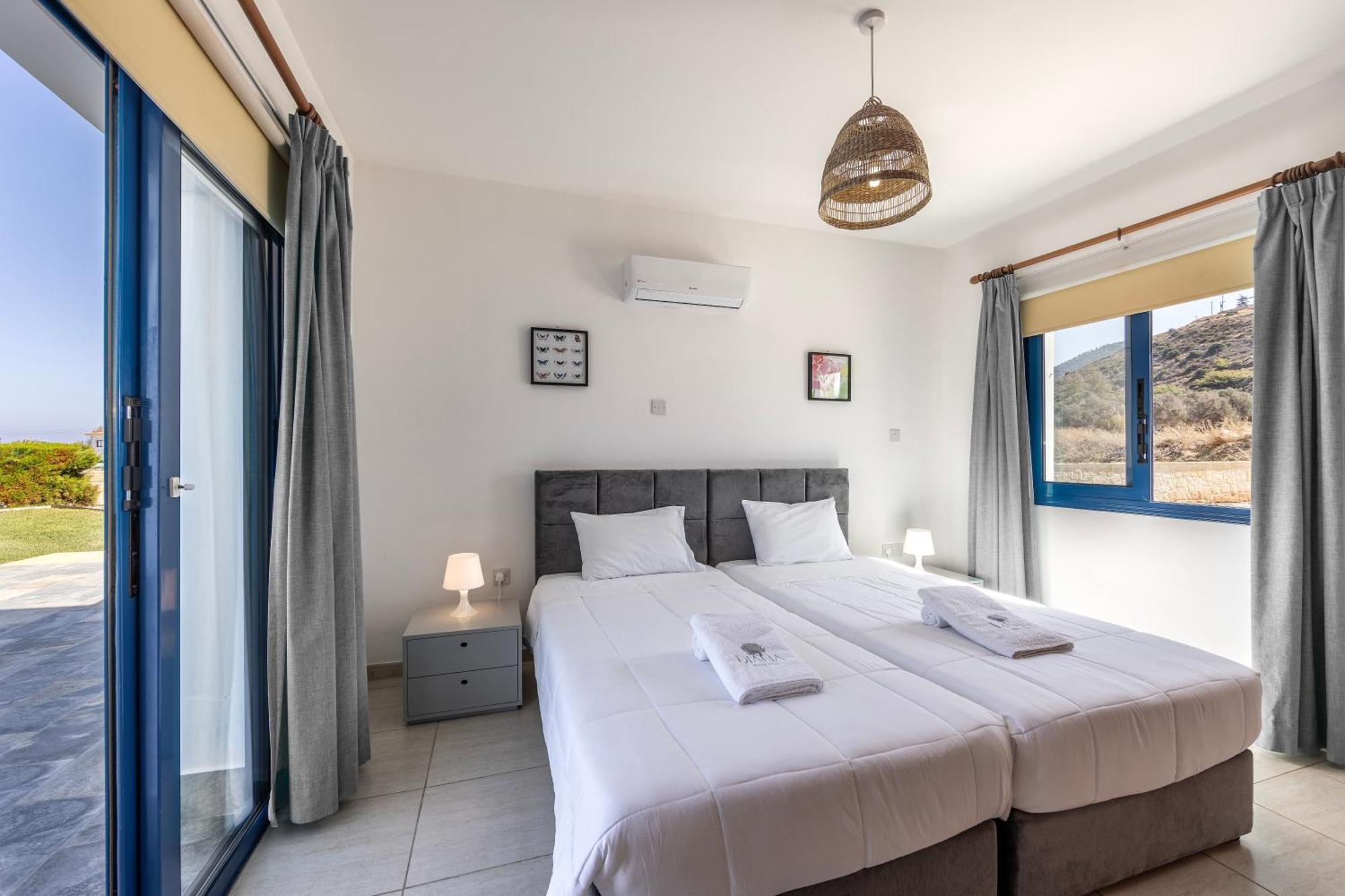 Diana Seaside Villas بوموس المظهر الخارجي الصورة